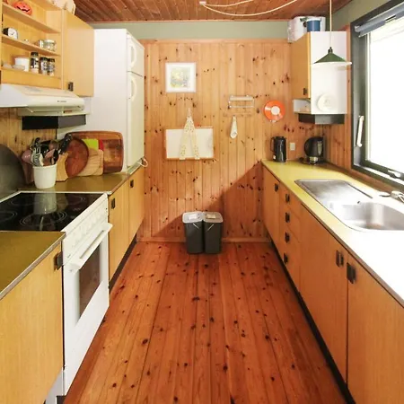 Stunning In With Kitchen * Samso