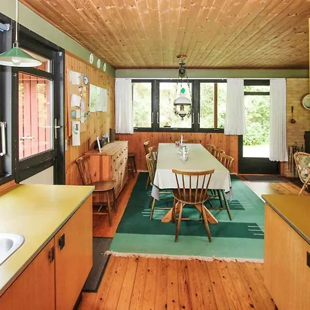 Stunning In With Kitchen