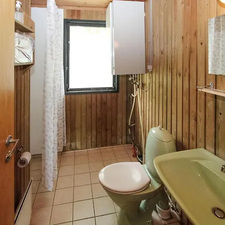 3 Bedroom Beautiful Home In Samso *